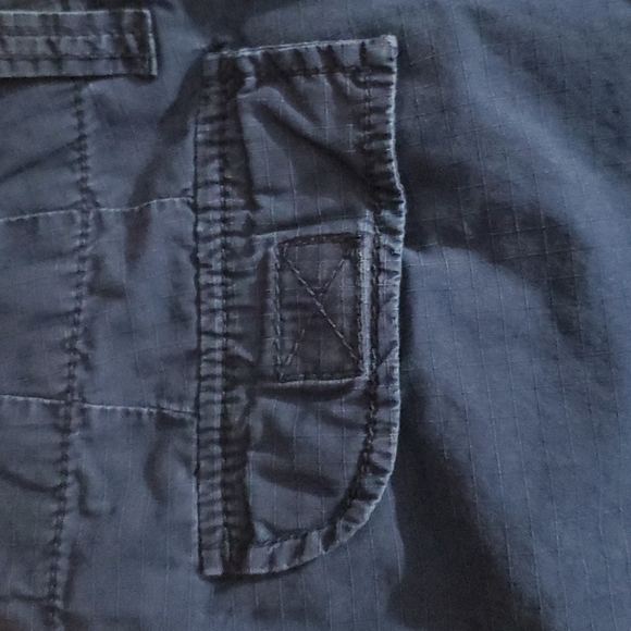 CARIBBEAN JOE Women's Navy Blue 7-Pocket Capris-Velcro-EUC-Sz 8 - Picture 16 of 17